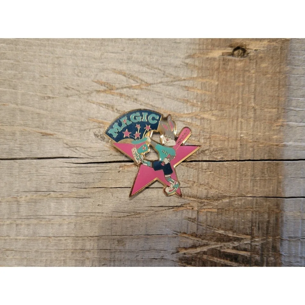 VINTAGE Magic Indiana‎ Bugs Bunny 96 Olympics Pin Collectible Lapel Brooch